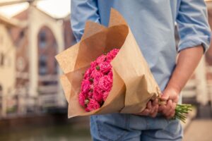 Как выбрать цветы для девушки